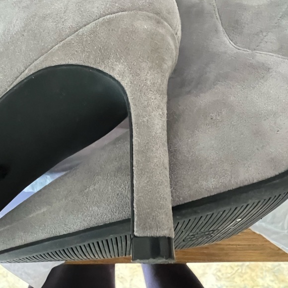 Stuart Weitzman Size 9 Sock Booties - Picture 5 of 12